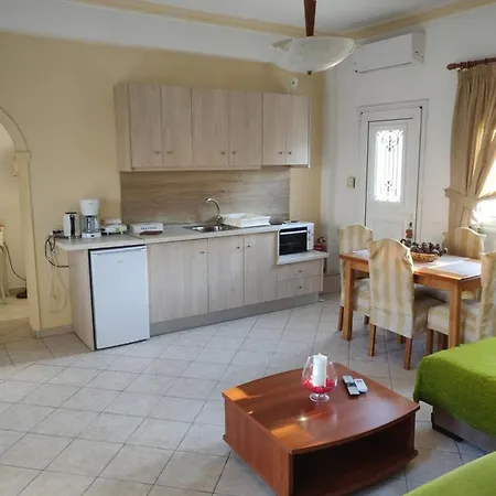 Holiday home Efi's